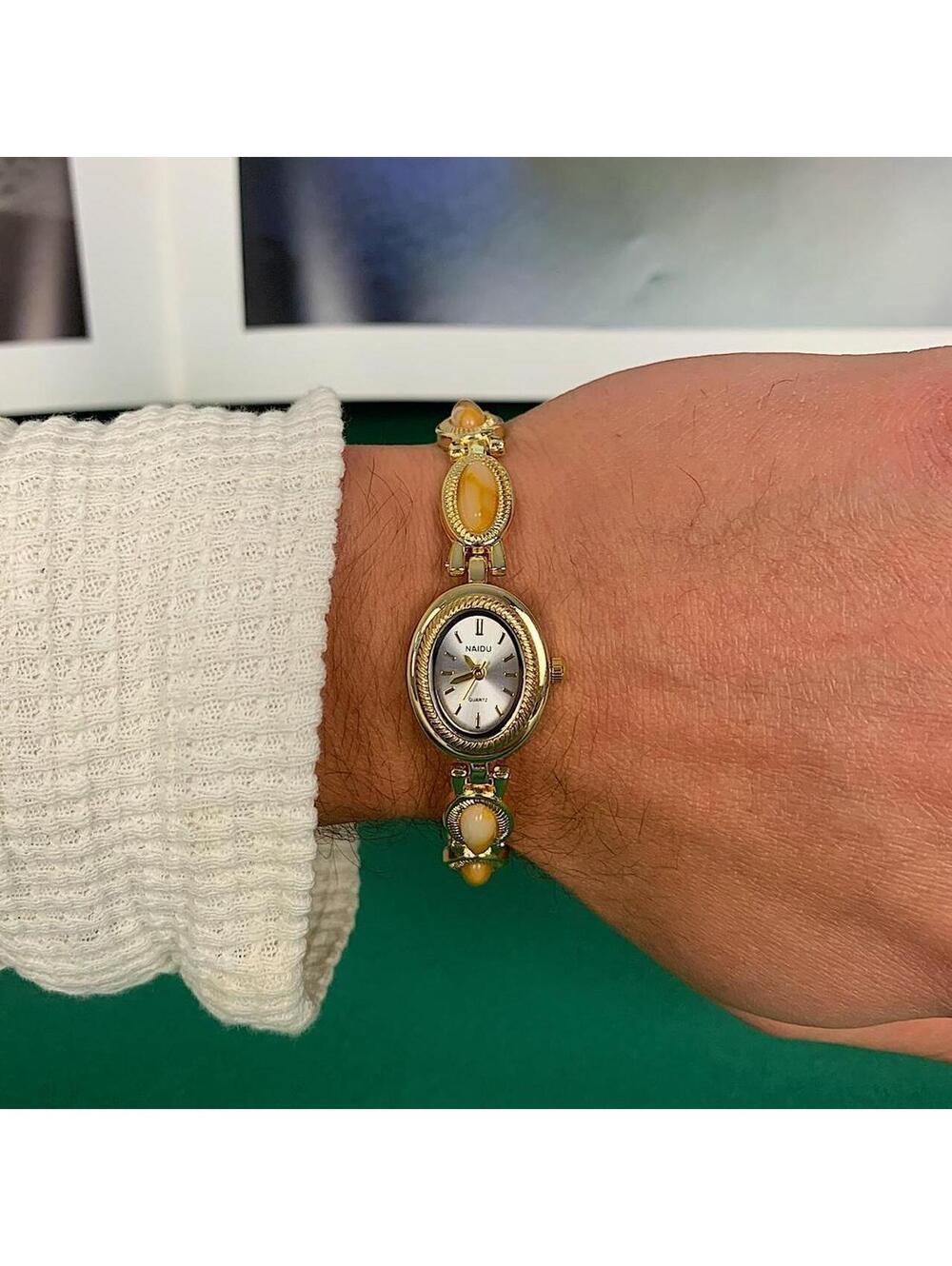 Y2k style Dainty cute Gold style tone quartz watch with orange jade stone opal - Picture 4 of 8